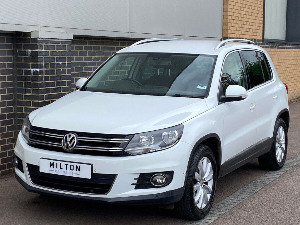 VOLKSWAGEN TIGUAN 2.0 TDI BlueMotion Tech Match 2WD ss 5dr 2014