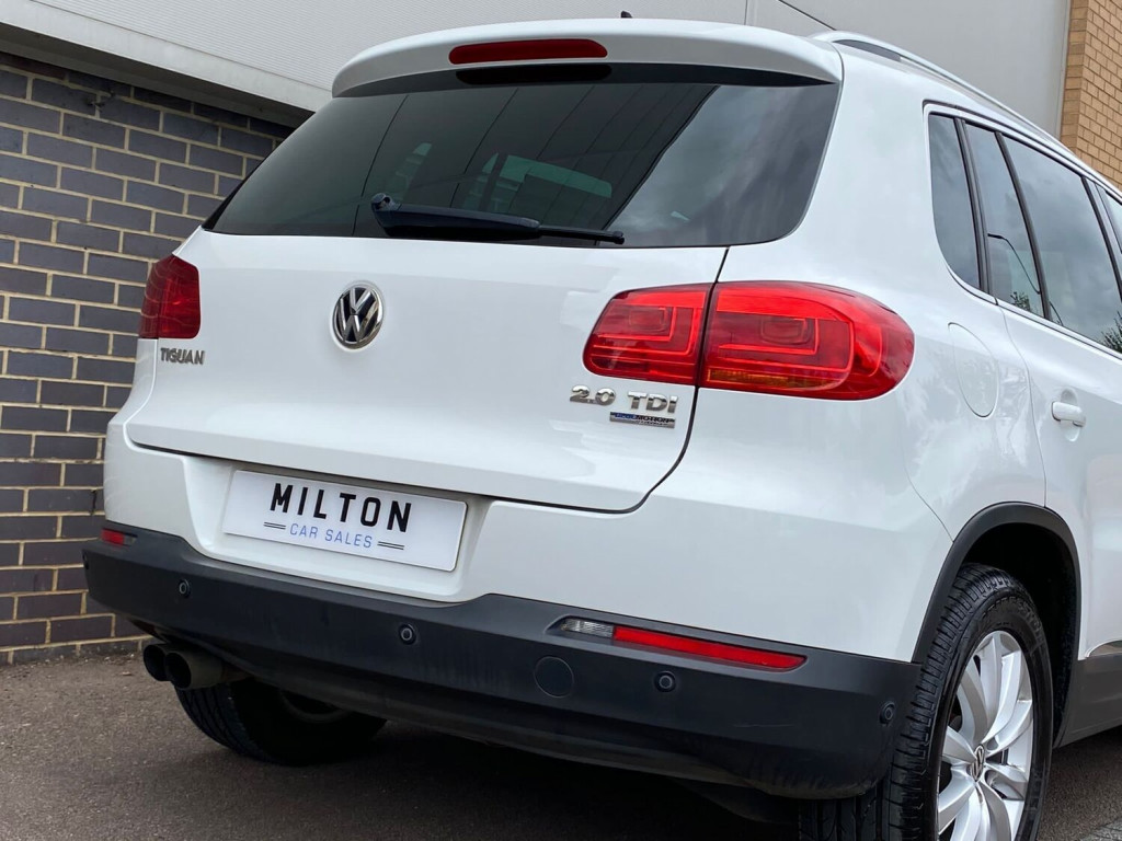 VOLKSWAGEN TIGUAN 2.0 TDI BlueMotion Tech Match 2WD ss 5dr 2014