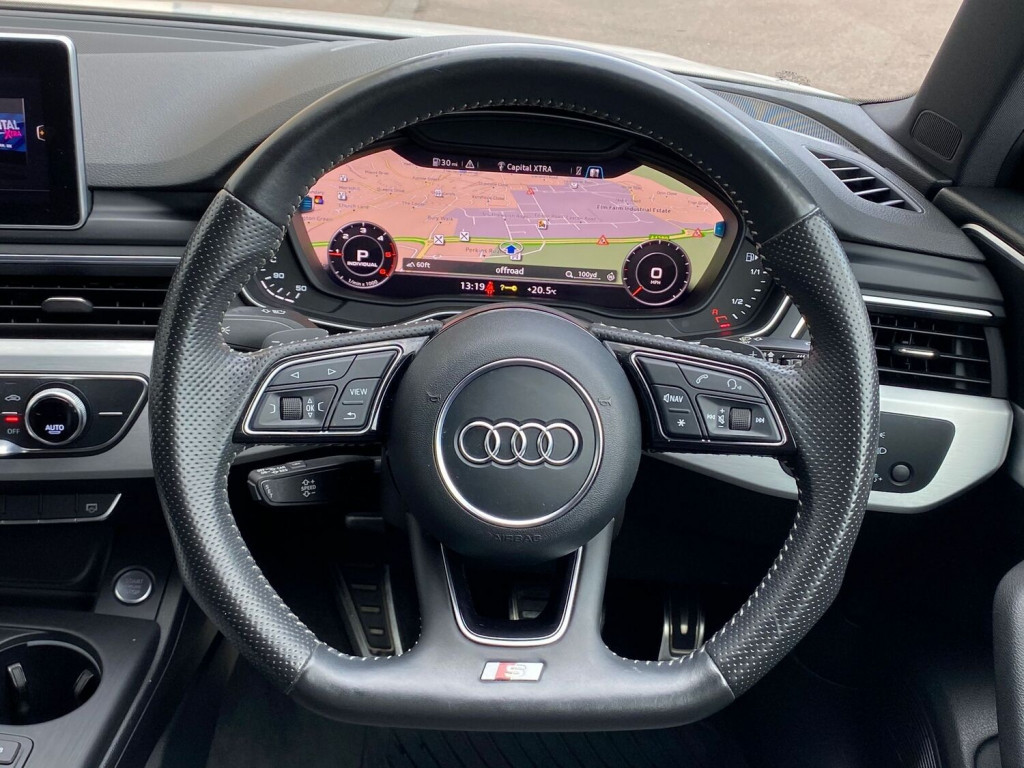 AUDI A4 AVANT 2.0 TDI S line Avant S Tronic quattro ss 5dr 2016