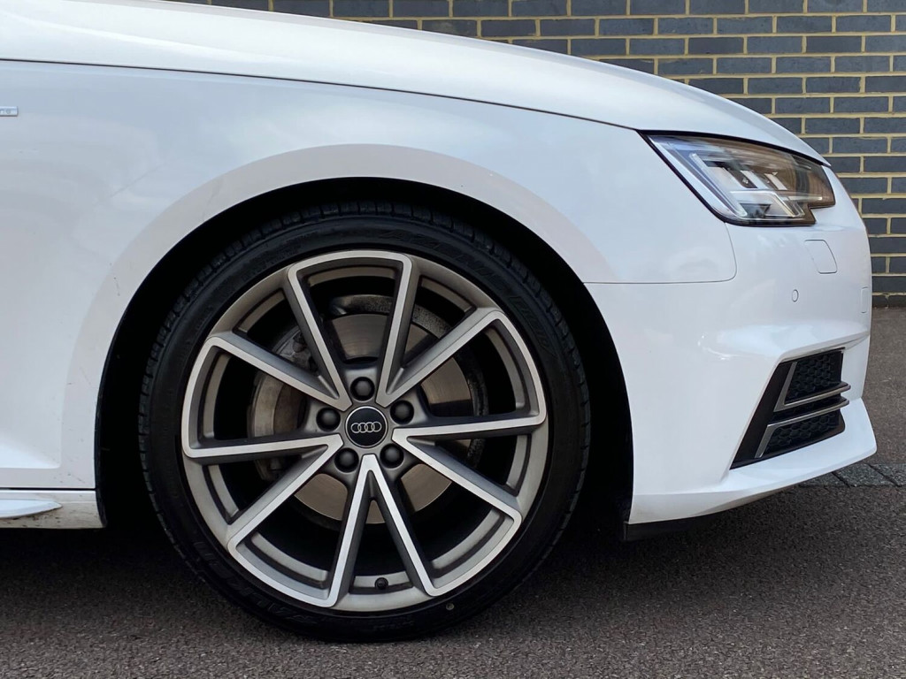 AUDI A4 AVANT 2.0 TDI S line Avant S Tronic quattro ss 5dr 2016