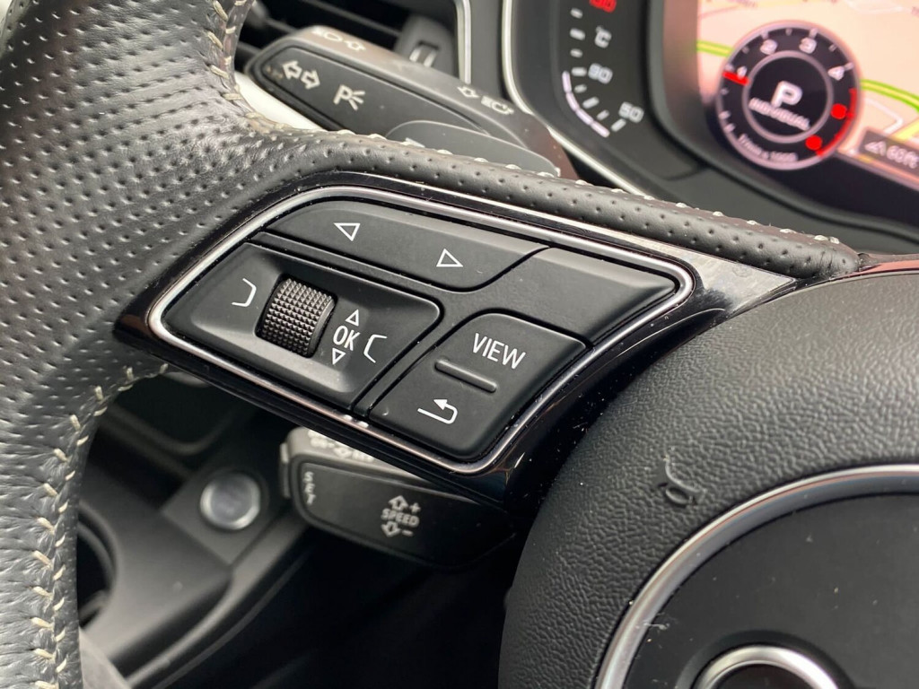 AUDI A4 AVANT 2.0 TDI S line Avant S Tronic quattro ss 5dr 2016