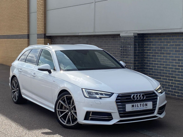 View AUDI A4 AVANT 2.0 TDI S line Avant S Tronic quattro ss 5dr