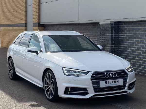 View AUDI A4 AVANT 2.0 TDI S line Avant S Tronic quattro ss 5dr