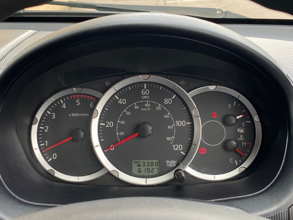 MITSUBISHI L200 2.5 DI-D CR 4Work Double Cab 4WD 4dr EU5 2013