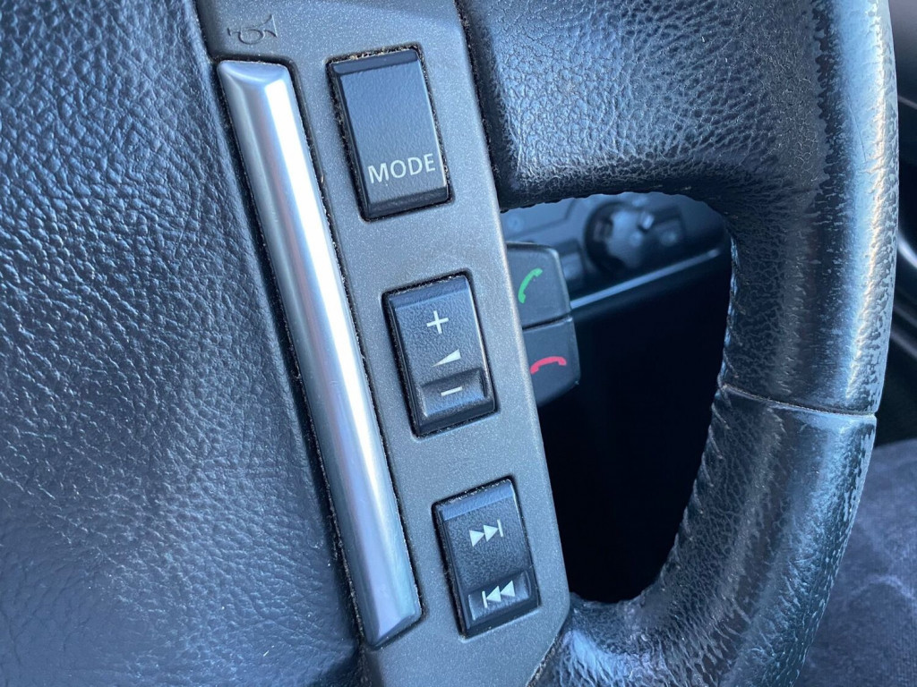 LAND ROVER FREELANDER 2 2.2 TD4 HSE 4WD 5dr 2006