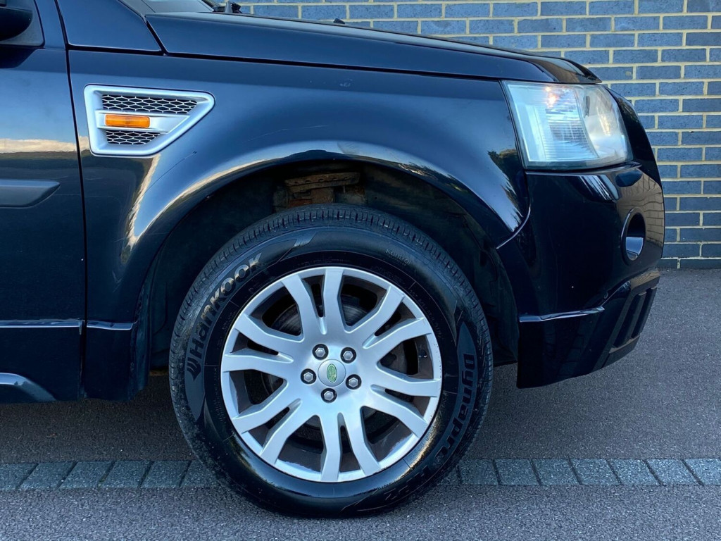 LAND ROVER FREELANDER 2 2.2 TD4 HSE 4WD 5dr 2006