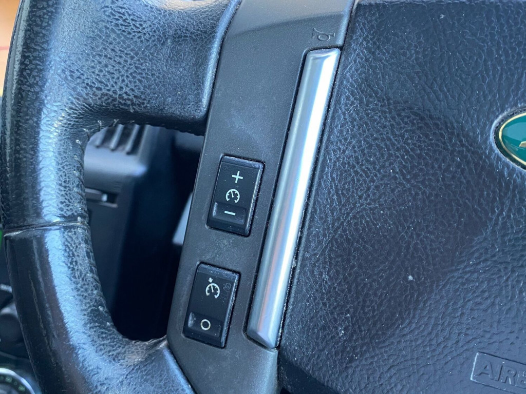 LAND ROVER FREELANDER 2 2.2 TD4 HSE 4WD 5dr 2006