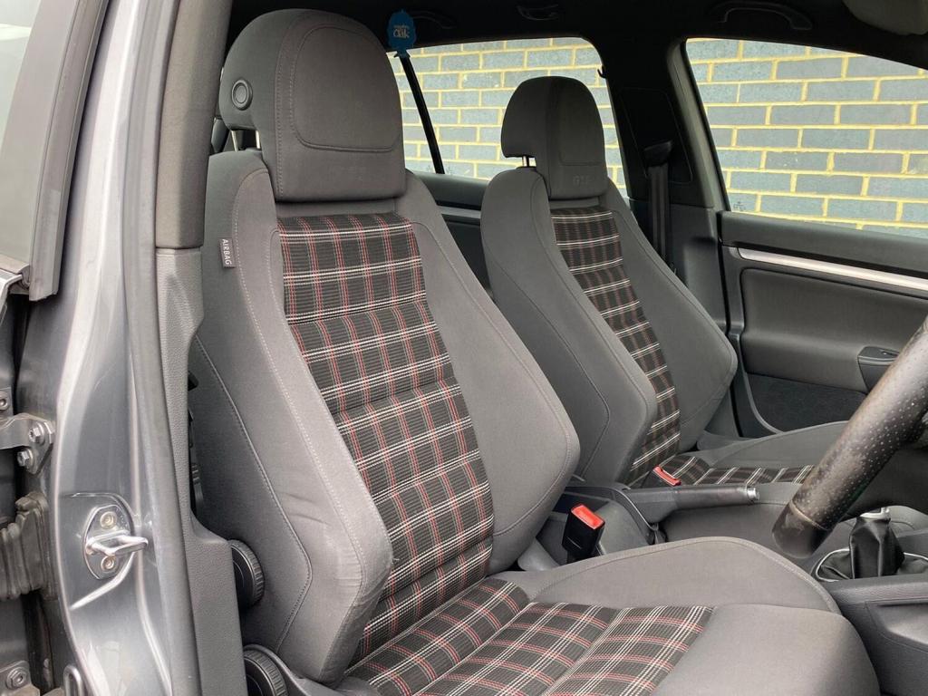 VOLKSWAGEN GOLF 2.0 TFSI GTI 5dr 2007