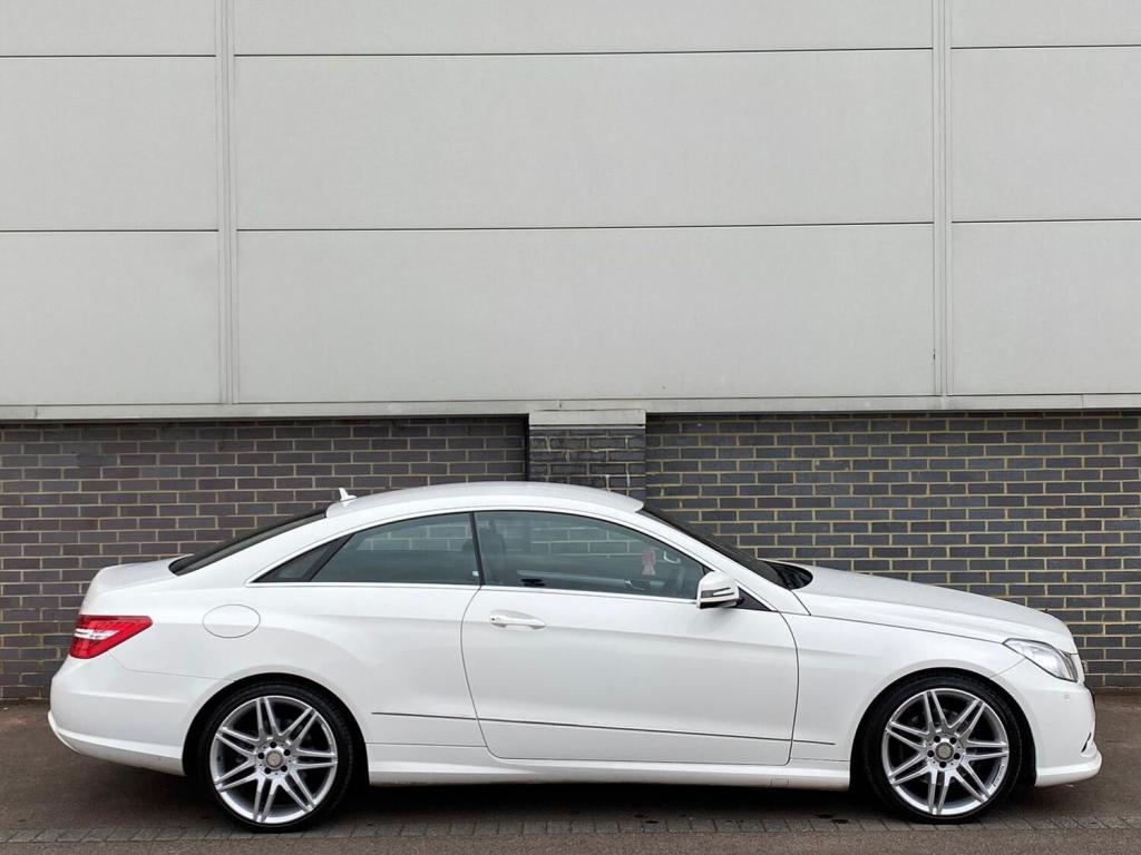 MERCEDES-BENZ E CLASS 2.1 E250 CDI BlueEFFICIENCY Sport G-Tronic 2dr 2013