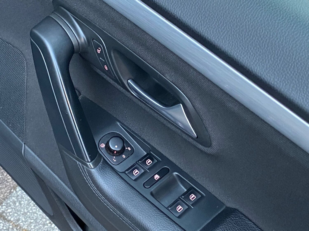 VOLKSWAGEN CC 2.0 TDI BlueMotion Tech 4dr 2014