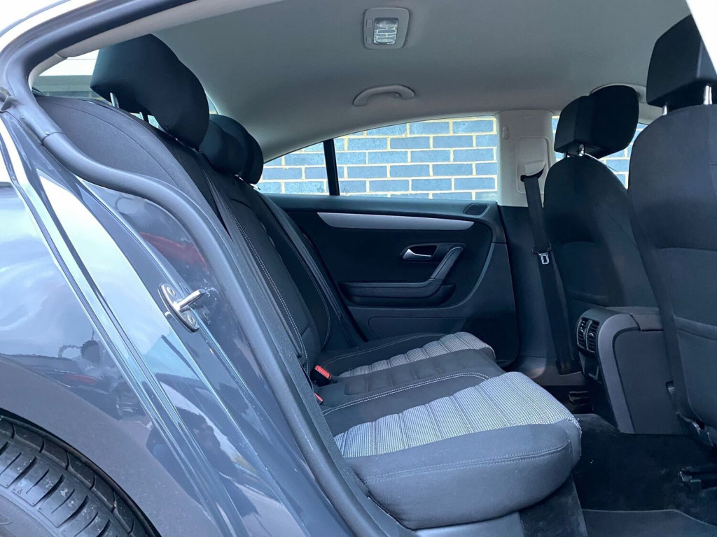 VOLKSWAGEN CC 2.0 TDI BlueMotion Tech 4dr 2014