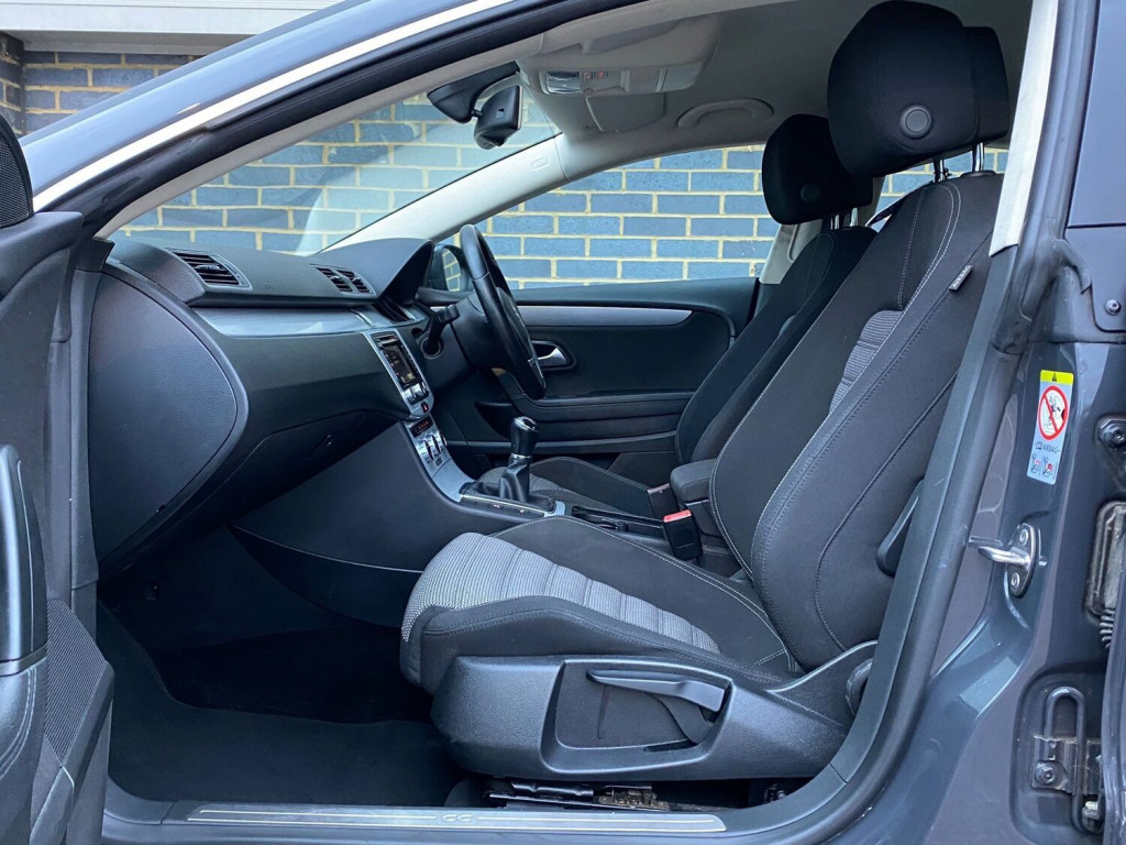 VOLKSWAGEN CC 2.0 TDI BlueMotion Tech 4dr 2014