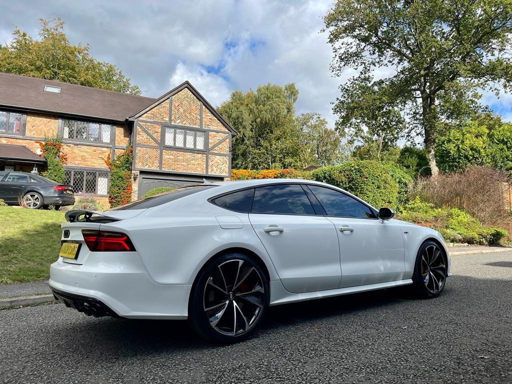 AUDI S7