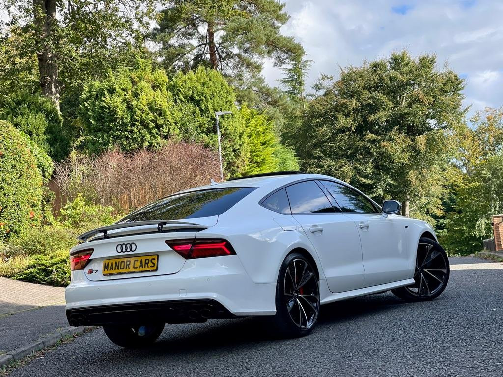 AUDI S7