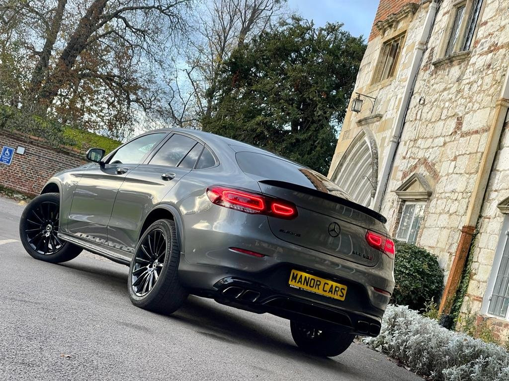 MERCEDES-BENZ GLC