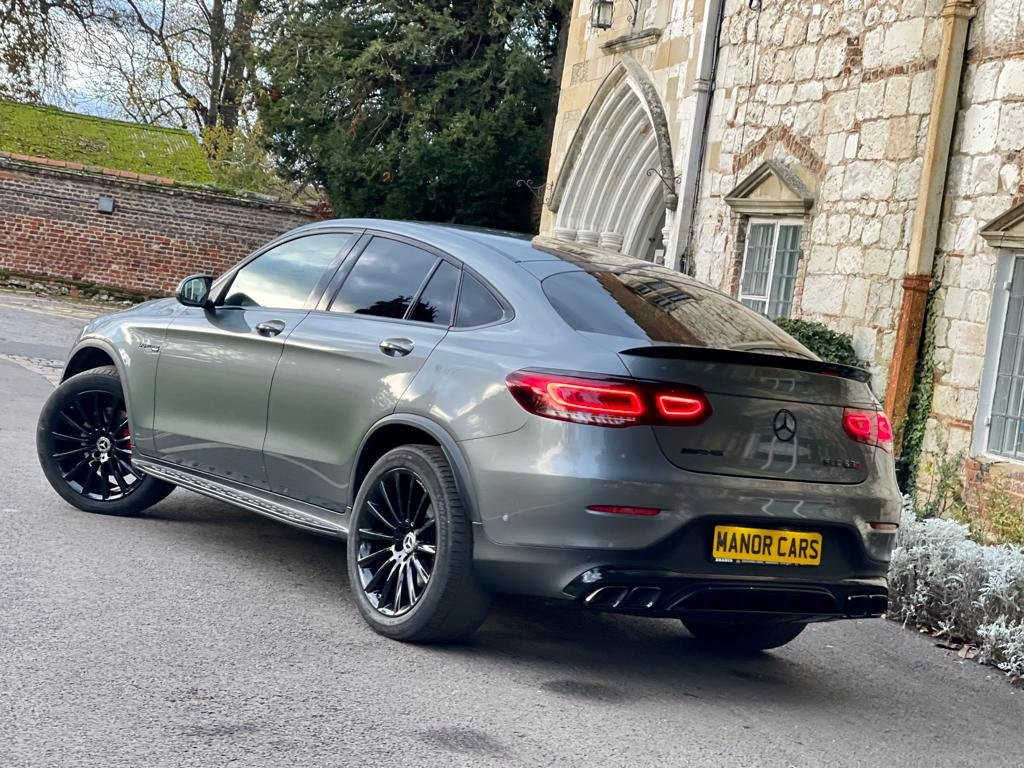 MERCEDES-BENZ GLC