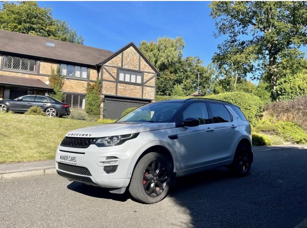 View LAND ROVER DISCOVERY SPORT 2017 LAND ROVER DISCOVERY SPORT HSE 2.0 TD4 AUTO ** 2020 - 2021 FACELIFT DYNAMIC BLACK **