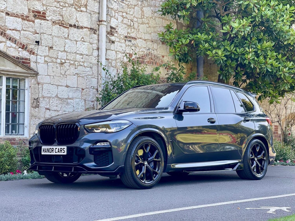 View BMW X5 2019 BMW X5 3.0D M SPORT XDRIVE AUTO ** M PERFORMANCE BODYKIT + 21S+ ULTIMATE SPEC + PAN ROOF + HEAD