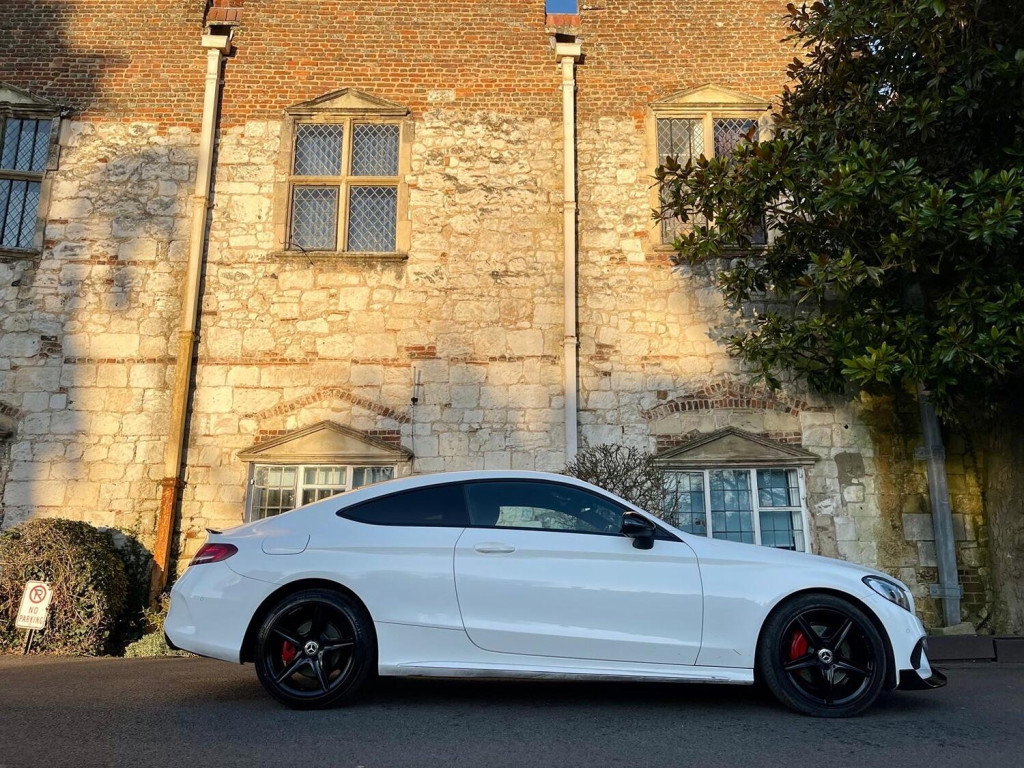 MERCEDES-BENZ C CLASS