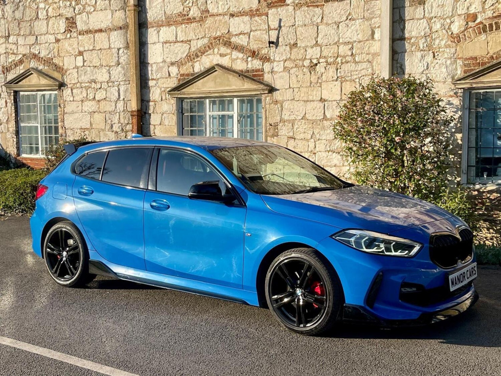 BMW 1 SERIES