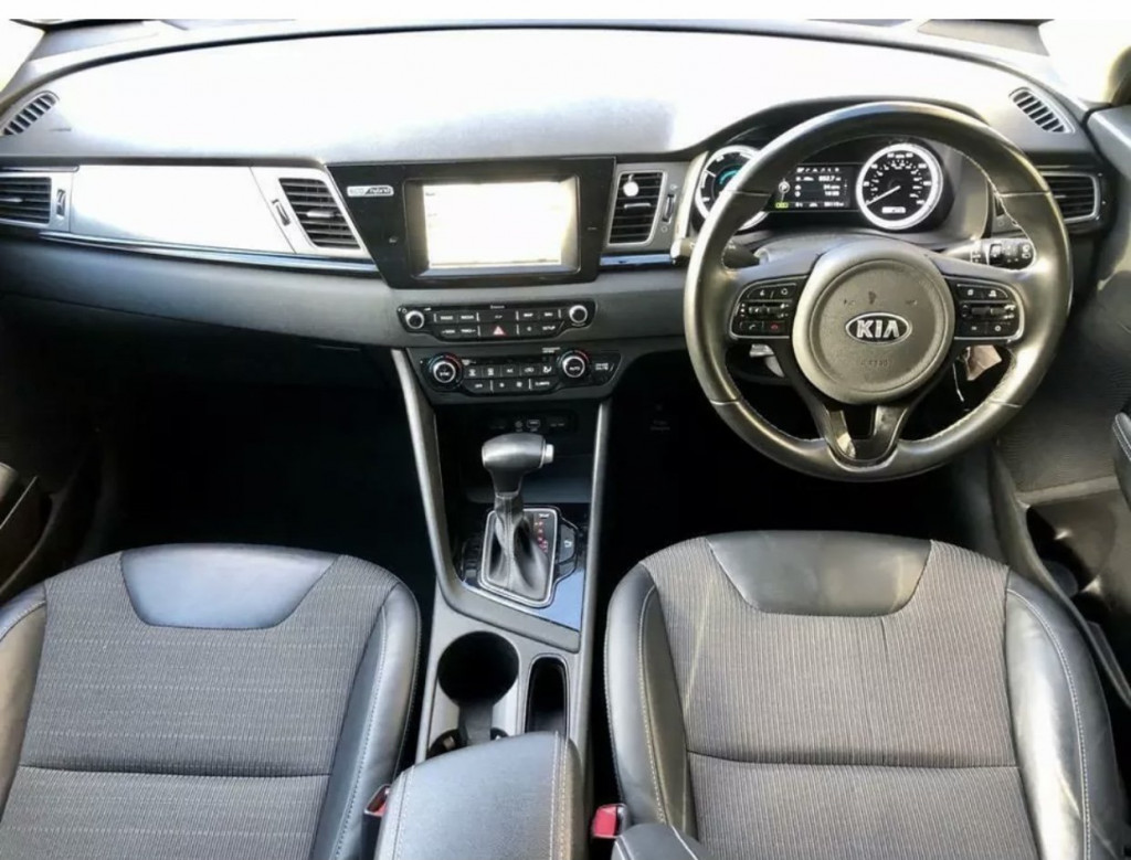 KIA NIRO