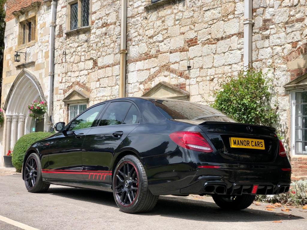 MERCEDES-BENZ E CLASS