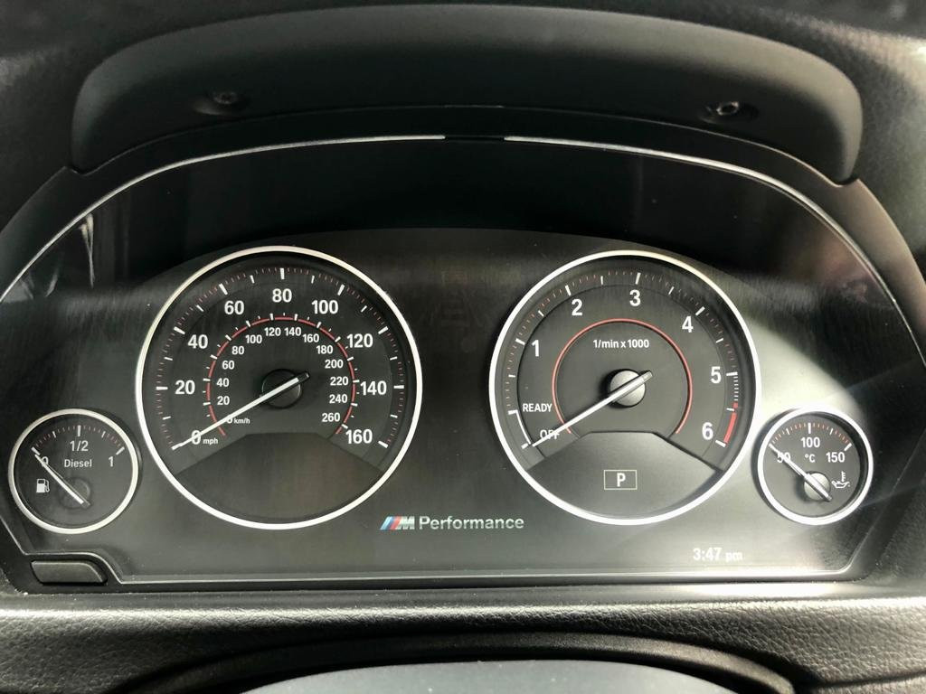 BMW 3 SERIES