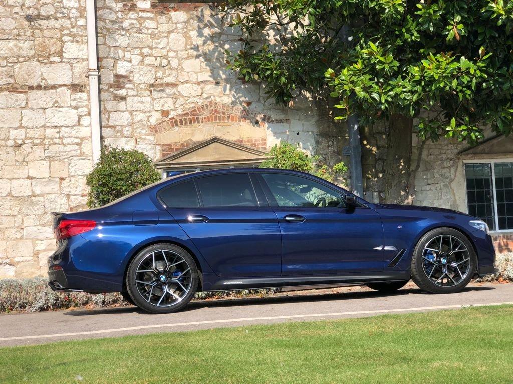 BMW 5 SERIES