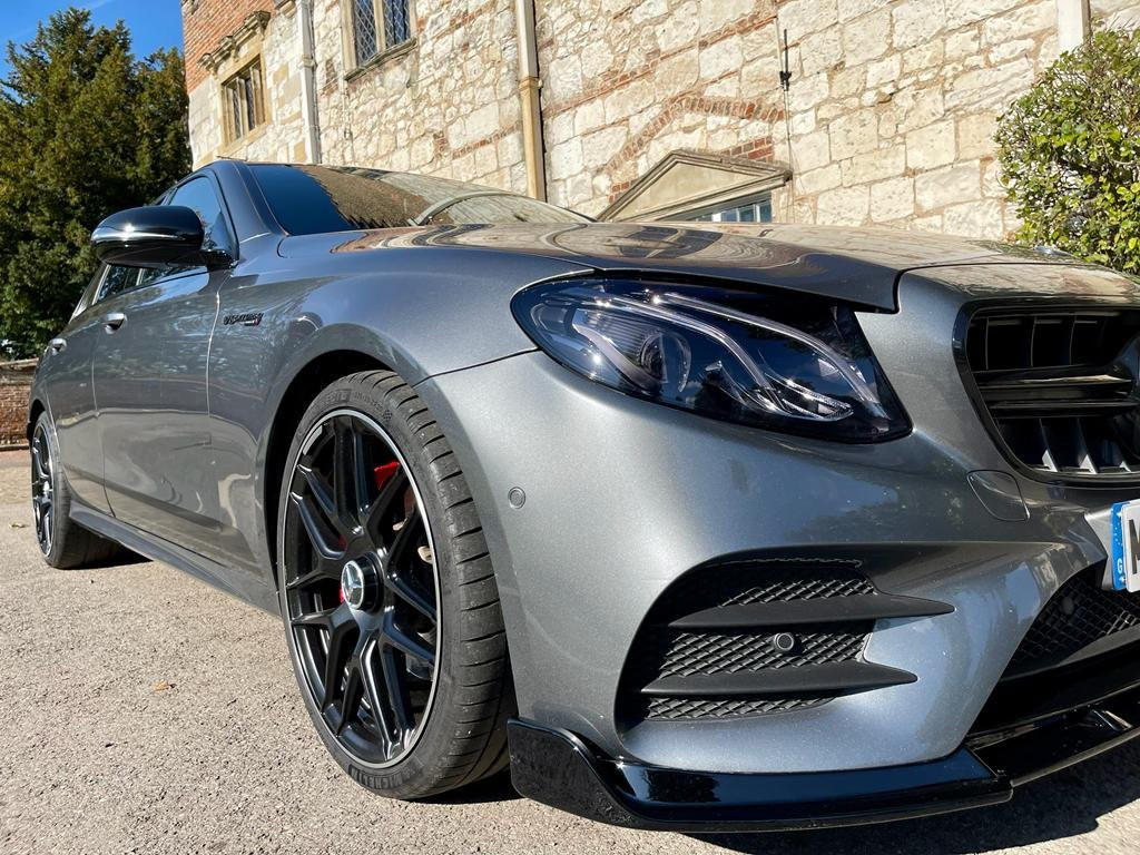 MERCEDES-BENZ E CLASS