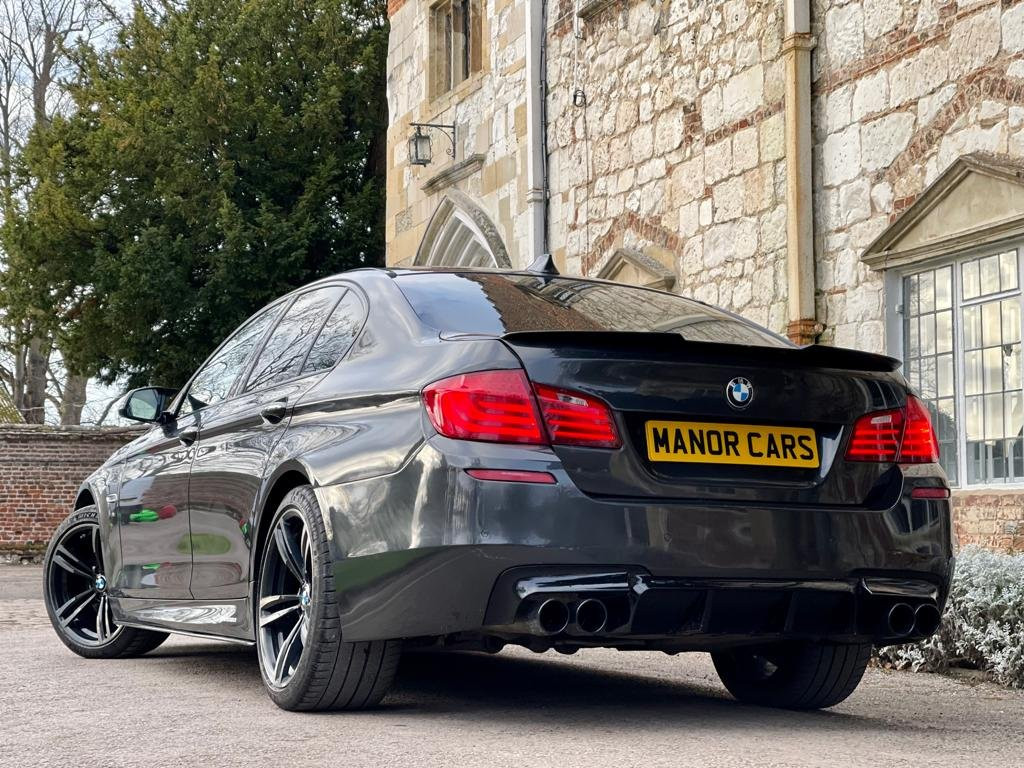 BMW 5 SERIES