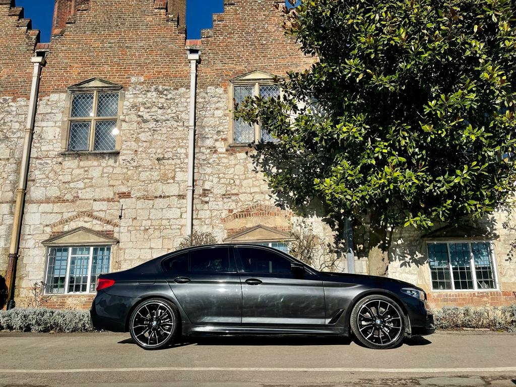BMW 5 SERIES