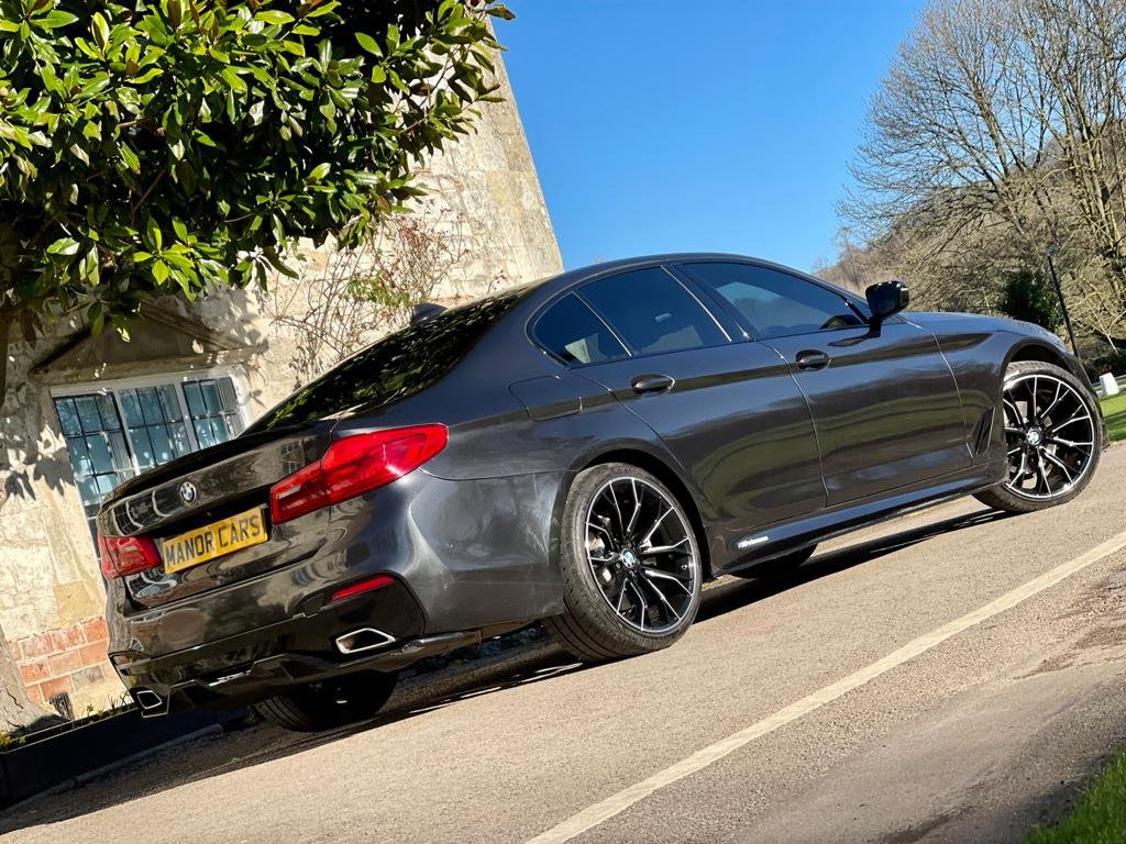 BMW 5 SERIES