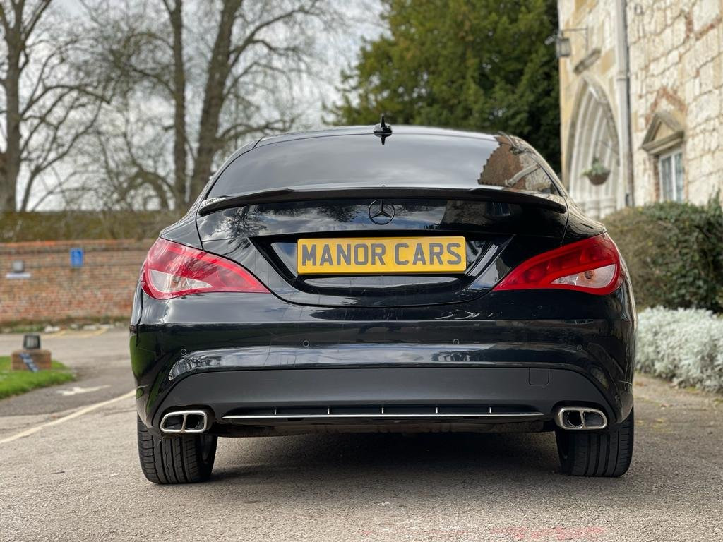 MERCEDES-BENZ CLA