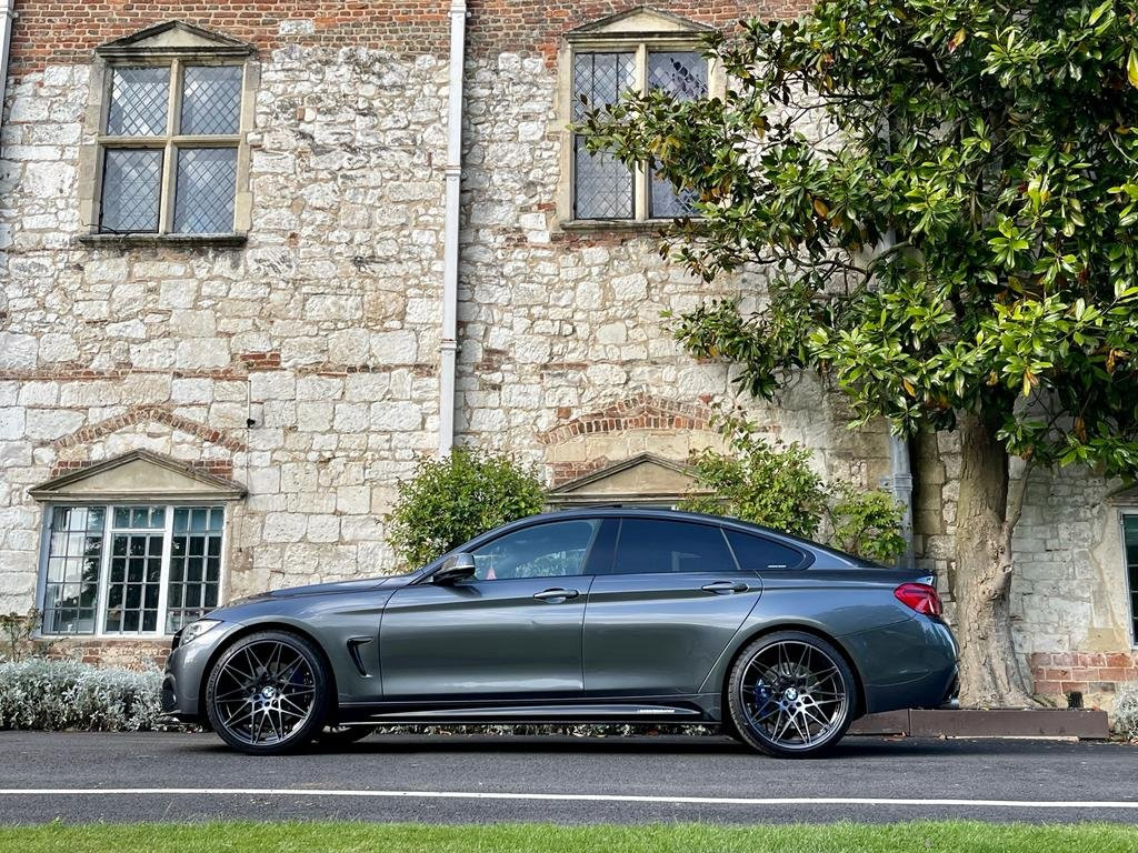 BMW 4 SERIES
