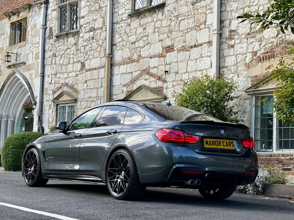 BMW 4 SERIES