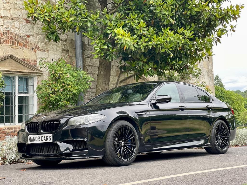 BMW 5 SERIES