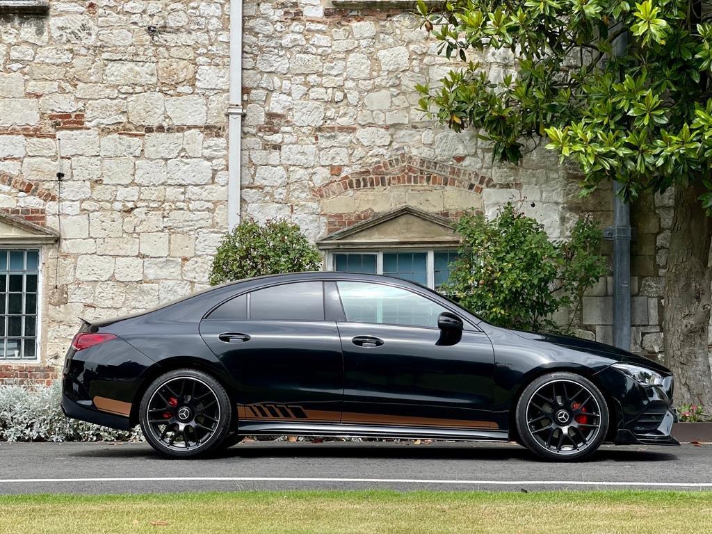 MERCEDES-BENZ CLA