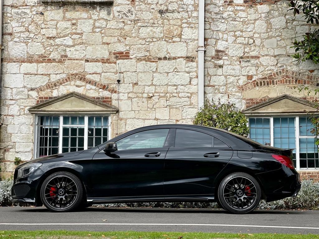MERCEDES-BENZ CLA
