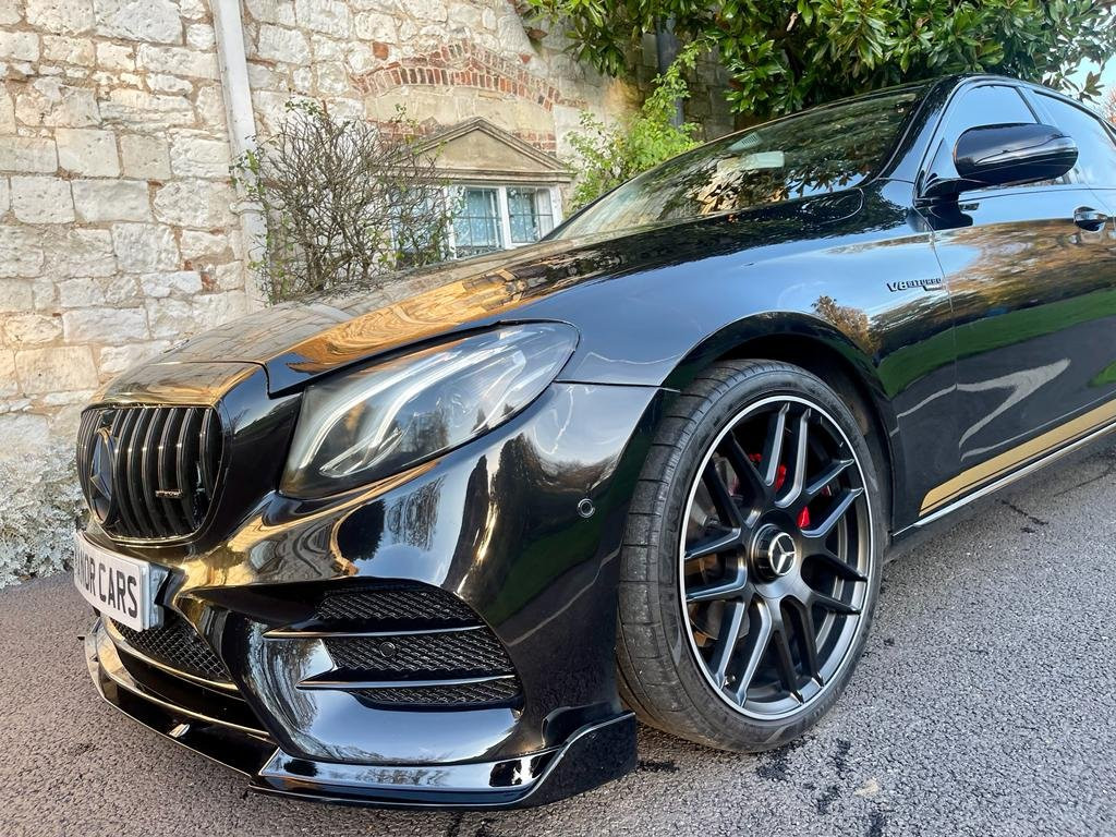 MERCEDES-BENZ E CLASS