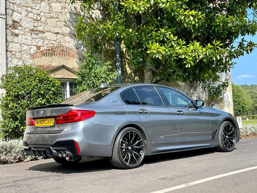 BMW 5 SERIES