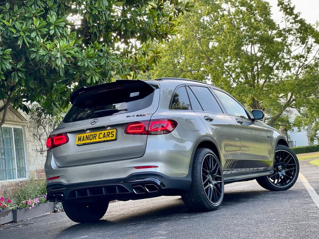 MERCEDES-BENZ GLC