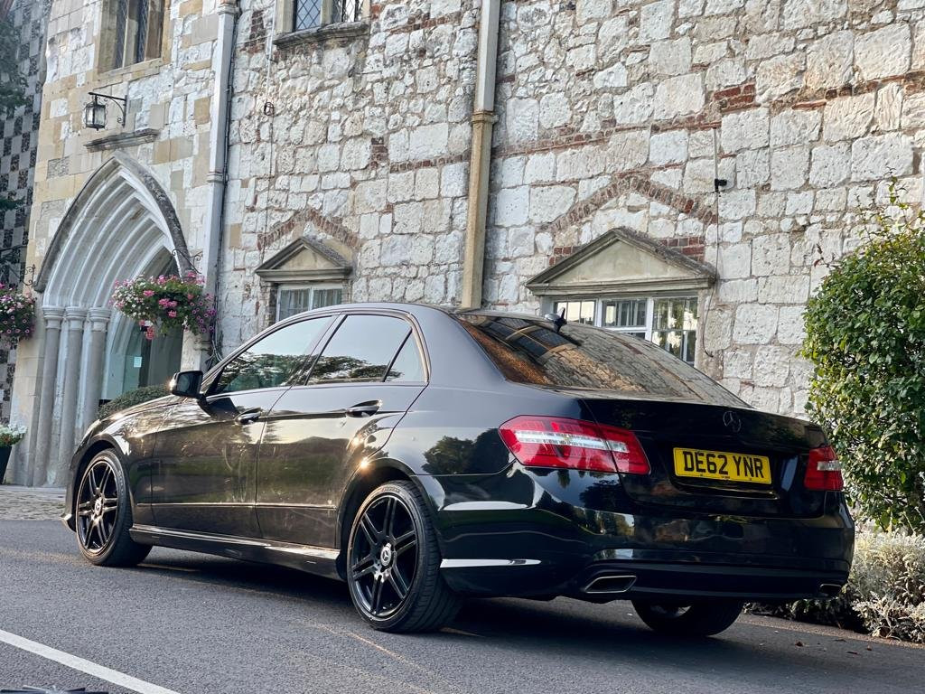 MERCEDES-BENZ E CLASS