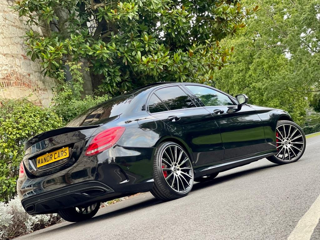 MERCEDES-BENZ C CLASS