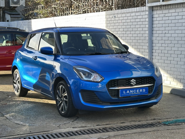 SUZUKI SWIFT