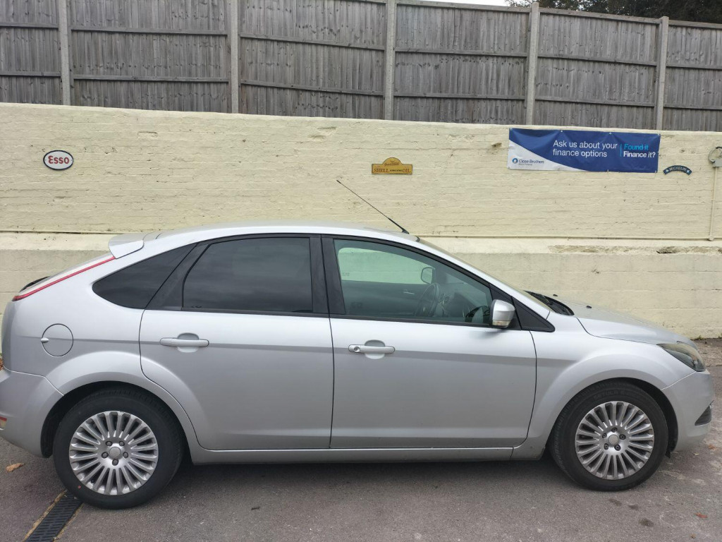 View FORD FOCUS 1.8 TDCi Titanium