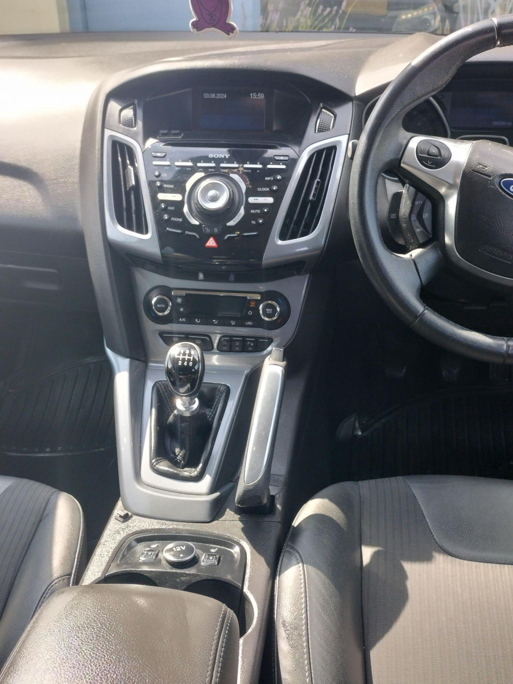 View FORD FOCUS 1.6 TDCi Titanium X