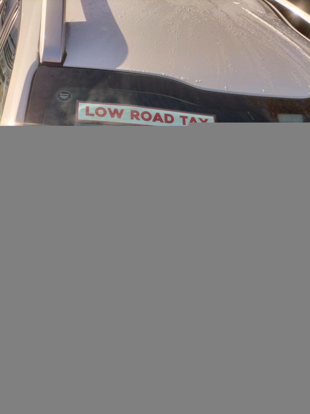 View PEUGEOT 2008 1.2 VTi Active