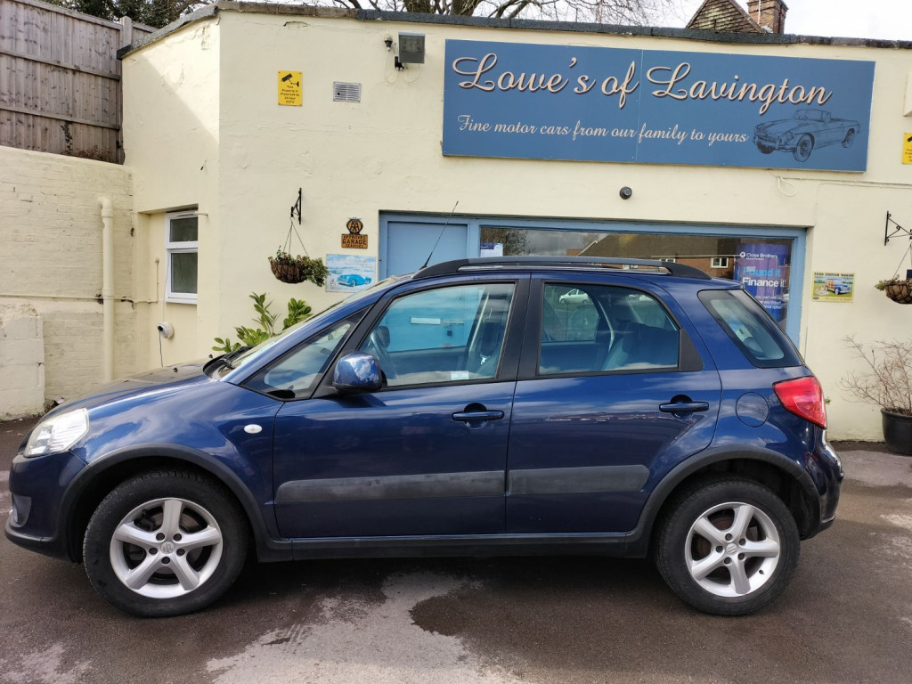 View SUZUKI SX4 GLX 4GRIP