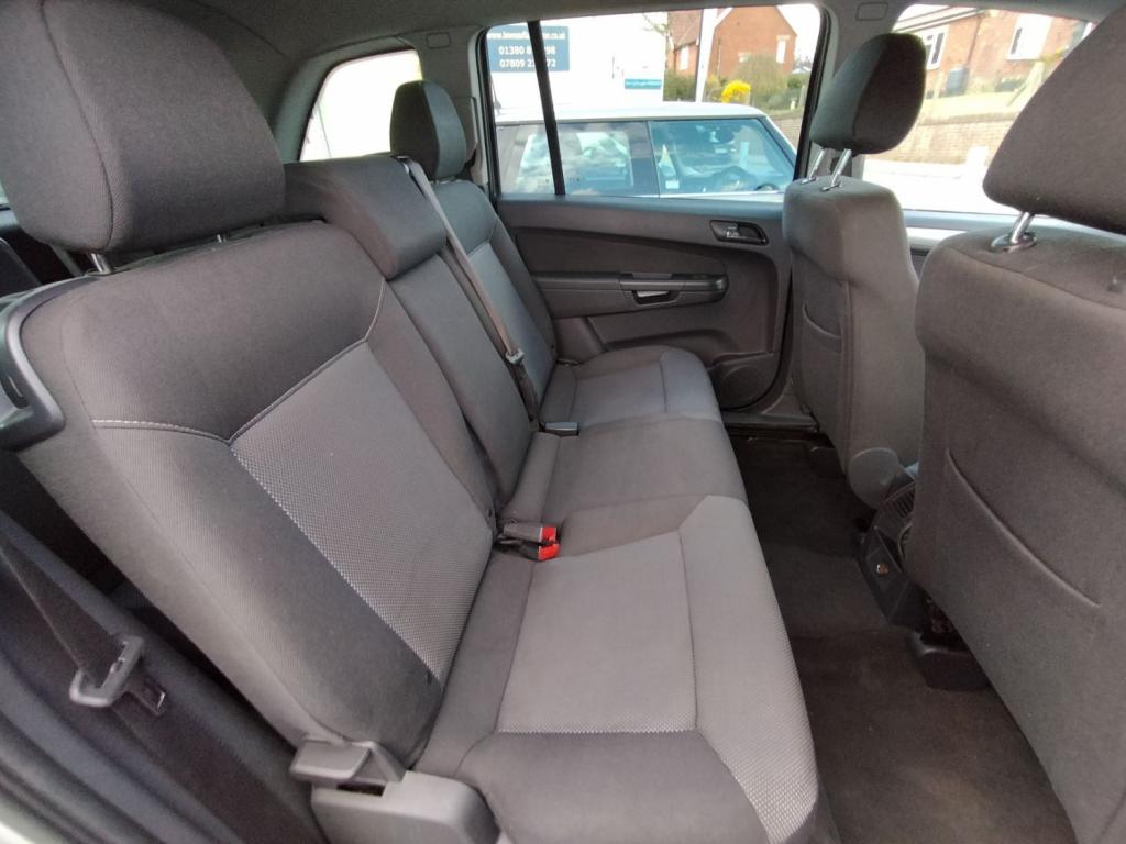 VAUXHALL ZAFIRA