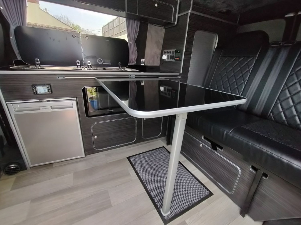 View VOLKSWAGEN TRANSPORTER T28 TDI PV STARTLINE